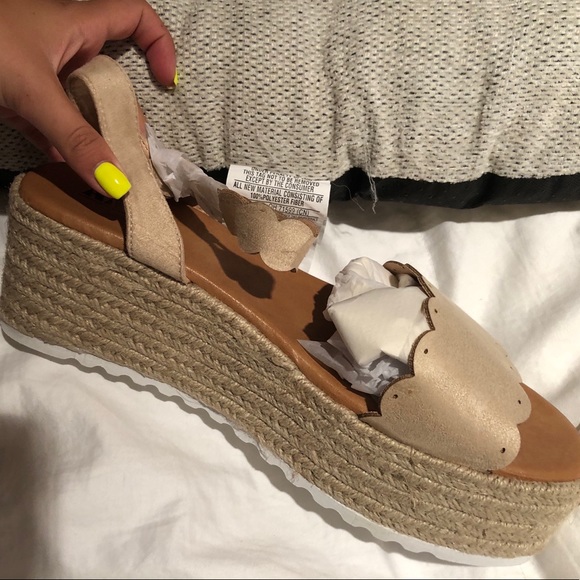 Espadrille Platform Wedge Flatform Open Toe Sandal - Picture 2 of 3